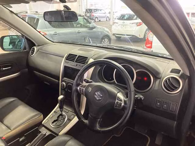 SUZUKI ESCUDO