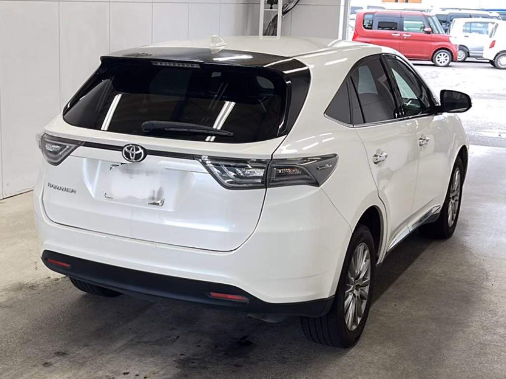 TOYOTA HARRIER