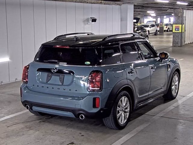MINI CROSSOVER