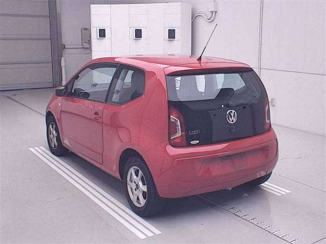 VOLKSWAGEN UP!