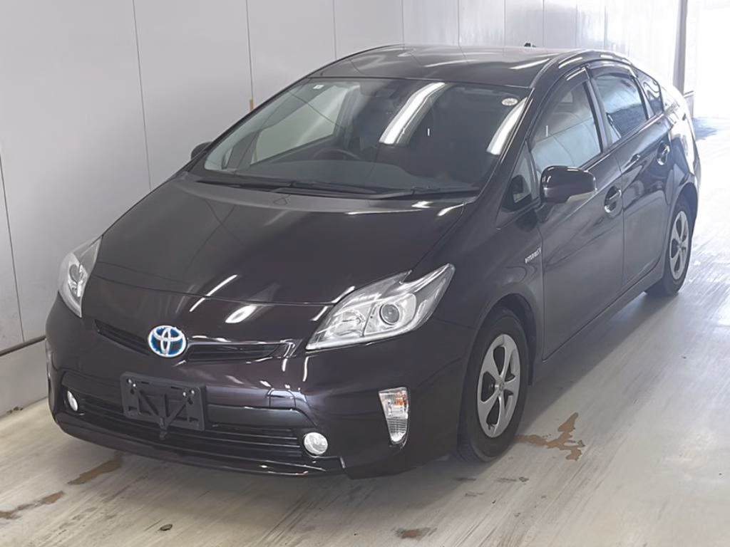 TOYOTA PRIUS