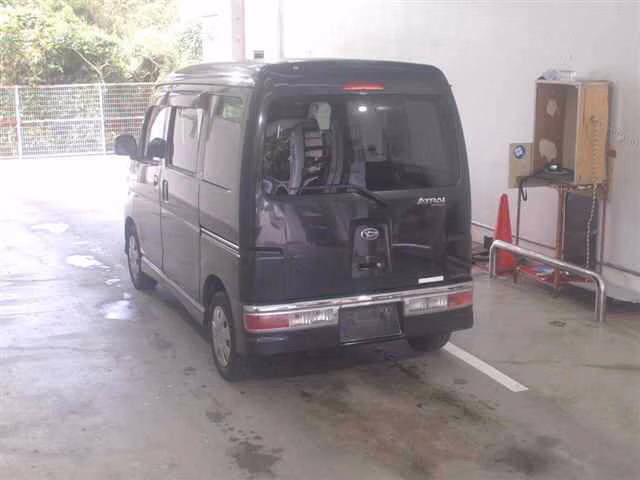 DAIHATSU ATRAI