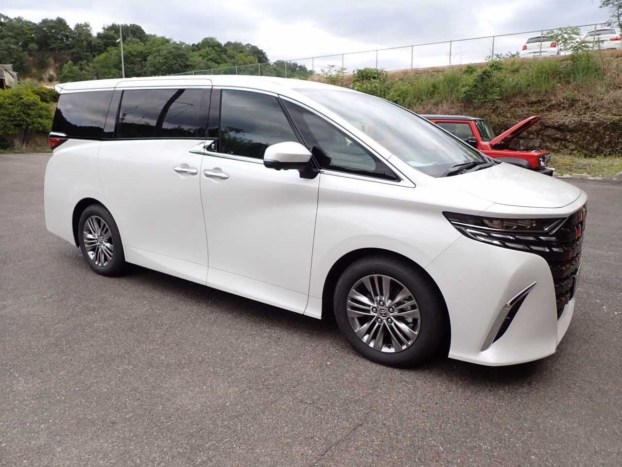 TOYOTA ALPHARD