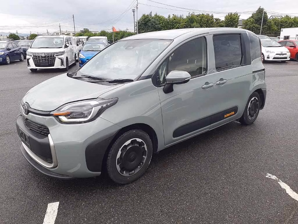 TOYOTA SIENTA