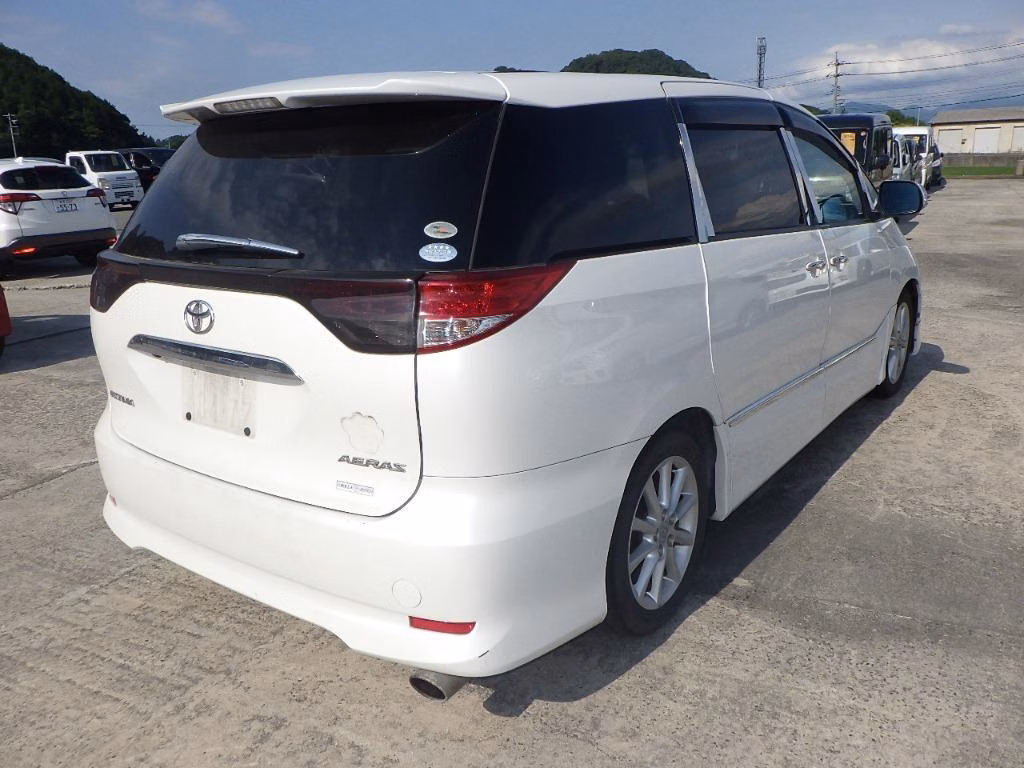TOYOTA ESTIMA
