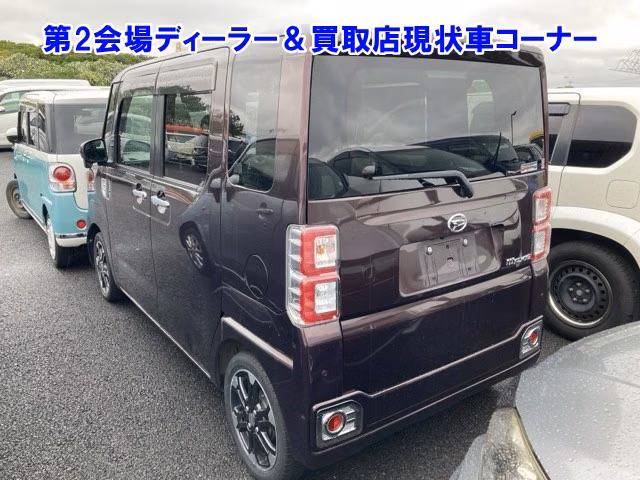 DAIHATSU WAKE