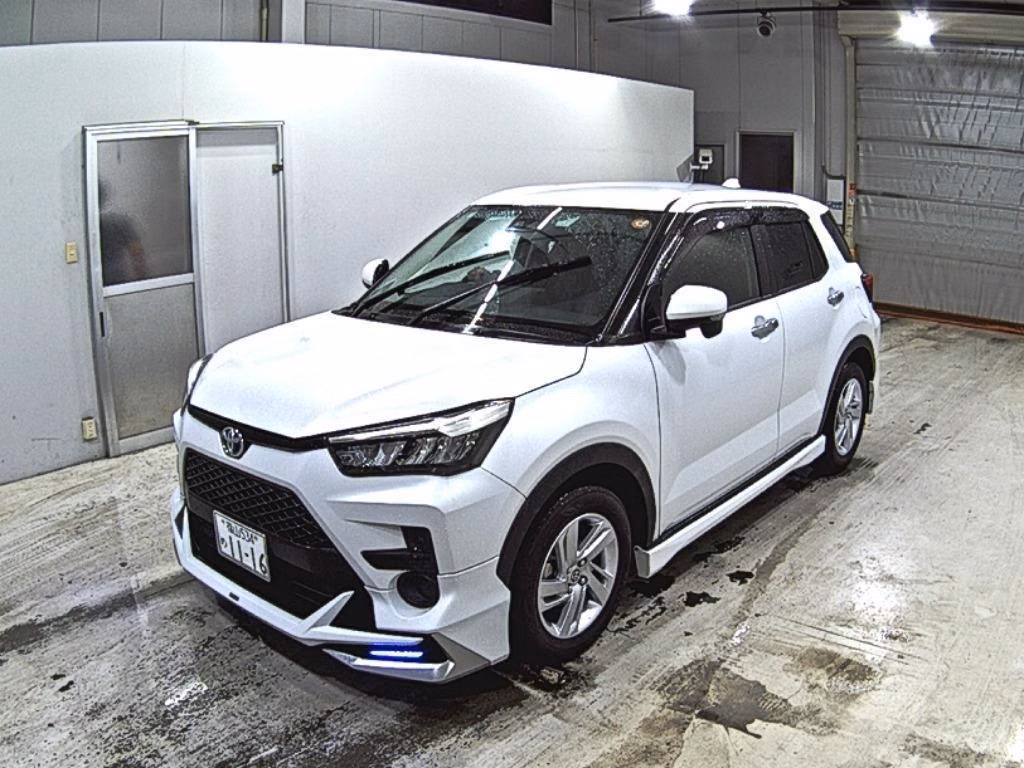 TOYOTA RAIZE