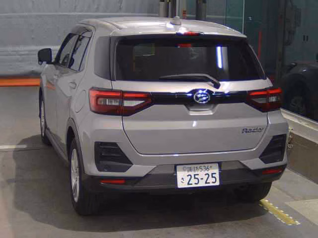 DAIHATSU ROCKY