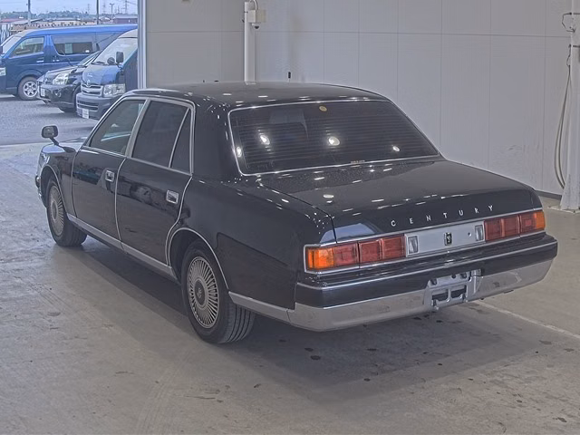 TOYOTA CENTURY