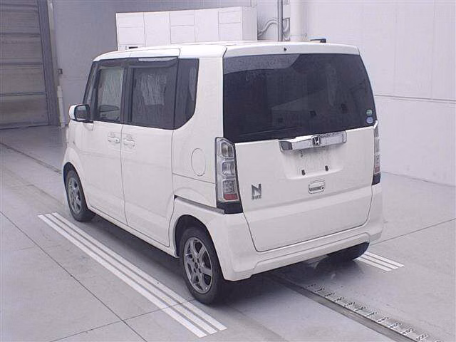 HONDA N-BOX