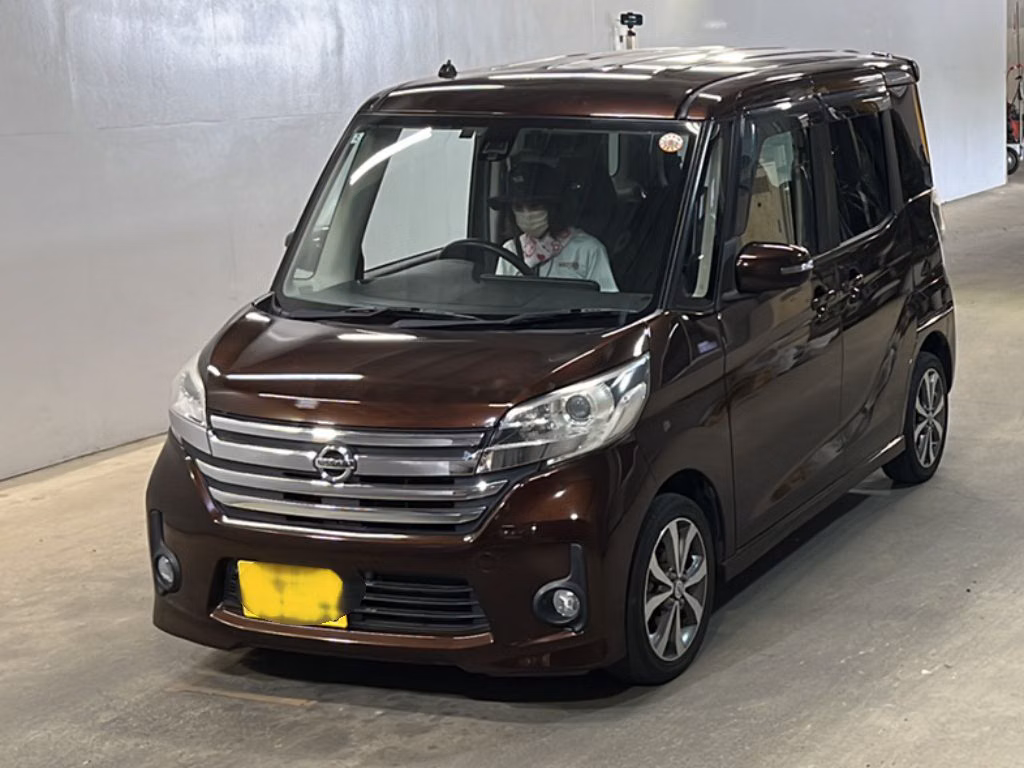 NISSAN DAYZ ROOX
