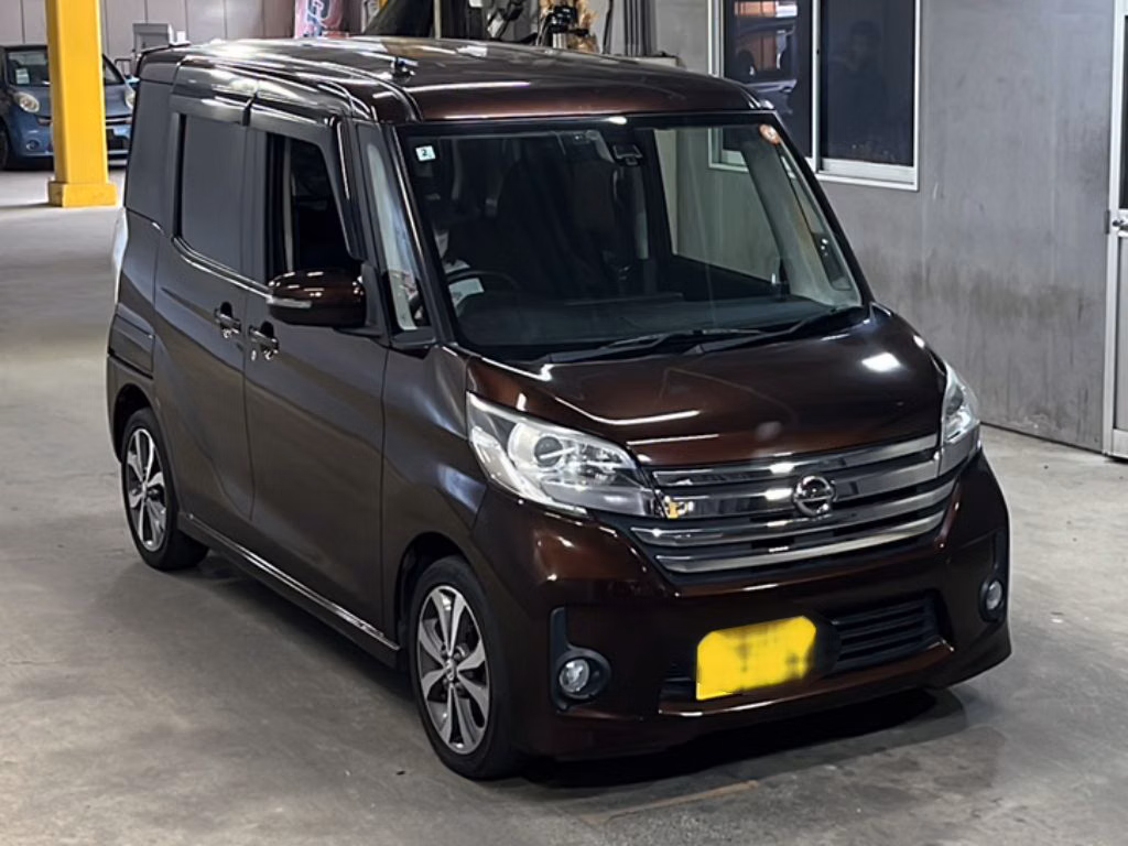 NISSAN DAYZ ROOX