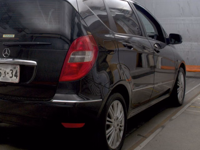 MERCEDES-BENZ A-CLASS