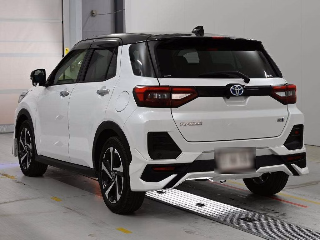 TOYOTA RAIZE