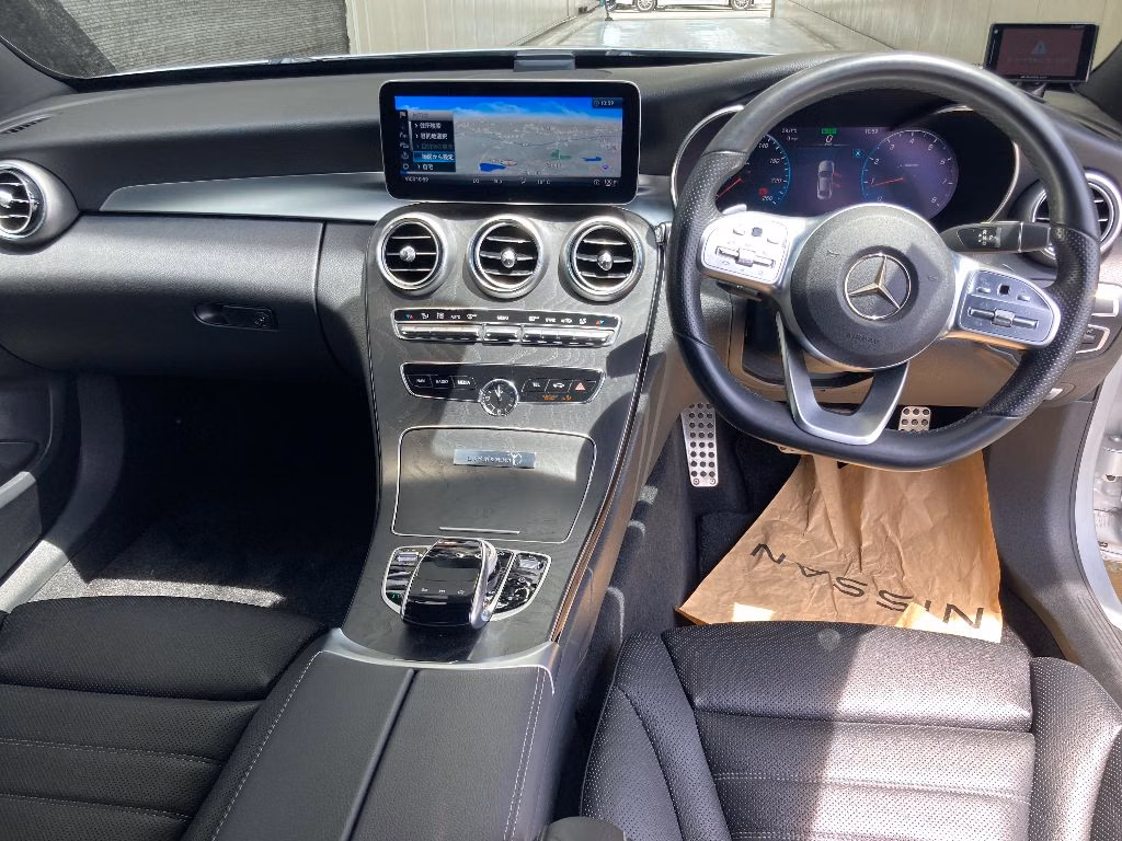 MERCEDES-BENZ C-CLASS