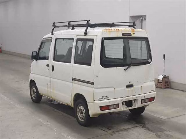 MITSUBISHI MINICAB