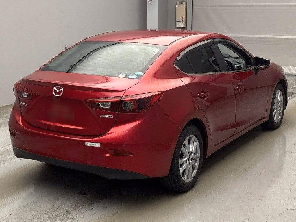 MAZDA AXELA