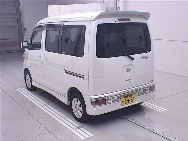 DAIHATSU ATRAI