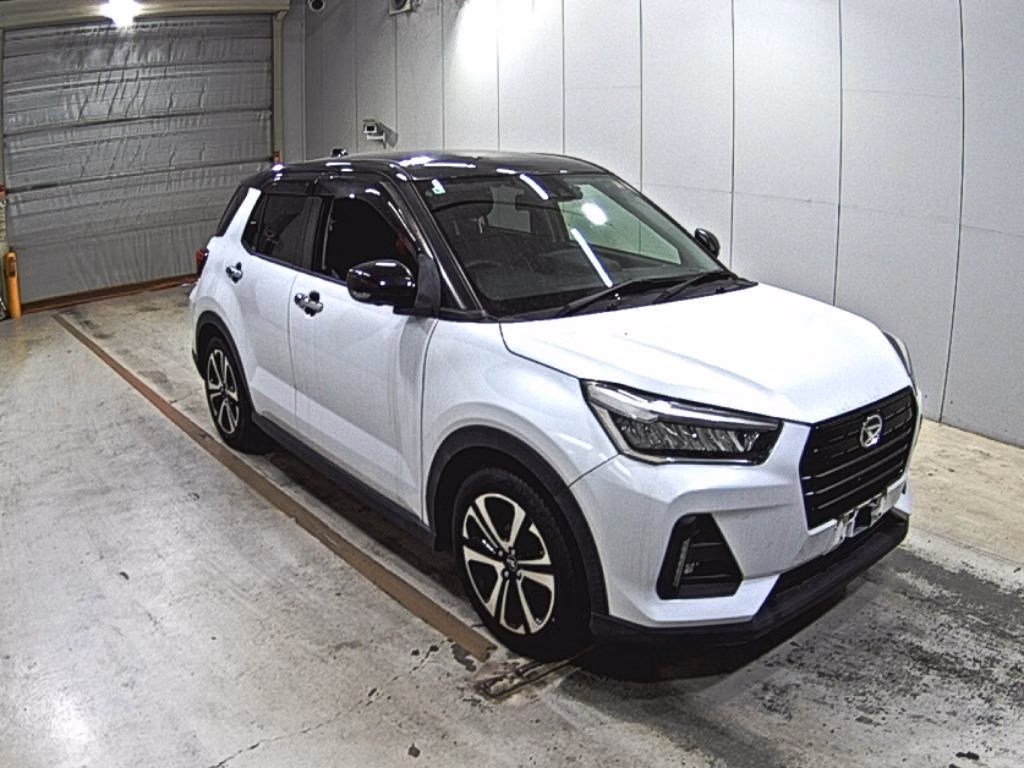 DAIHATSU ROCKY
