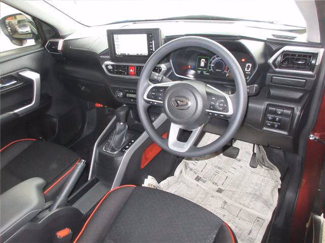 DAIHATSU ROCKY
