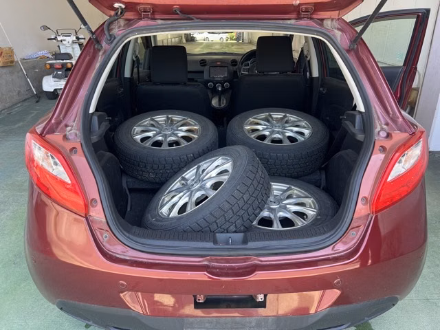 MAZDA DEMIO