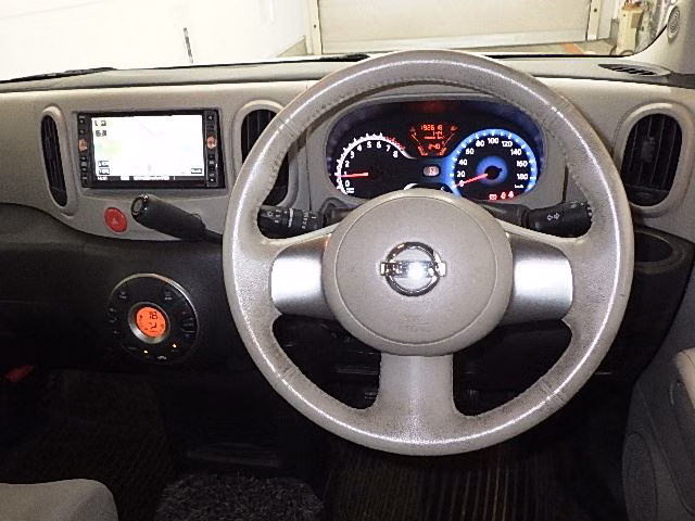 NISSAN CUBE