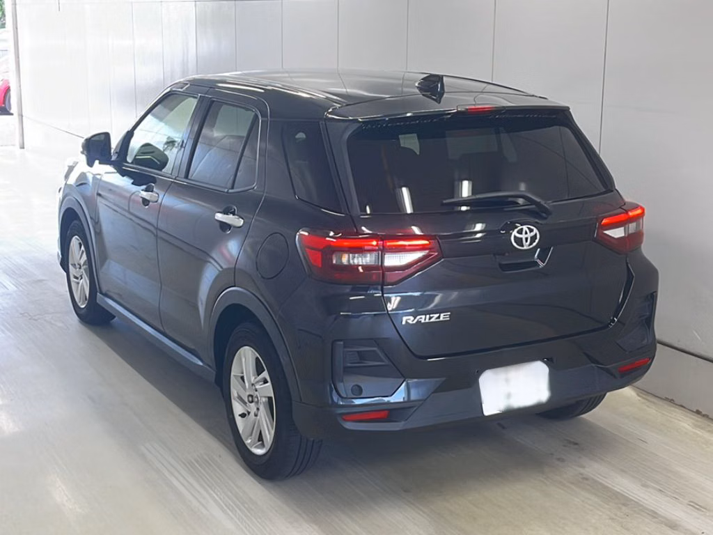TOYOTA RAIZE