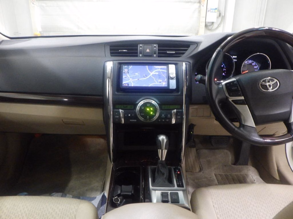 TOYOTA MARK X