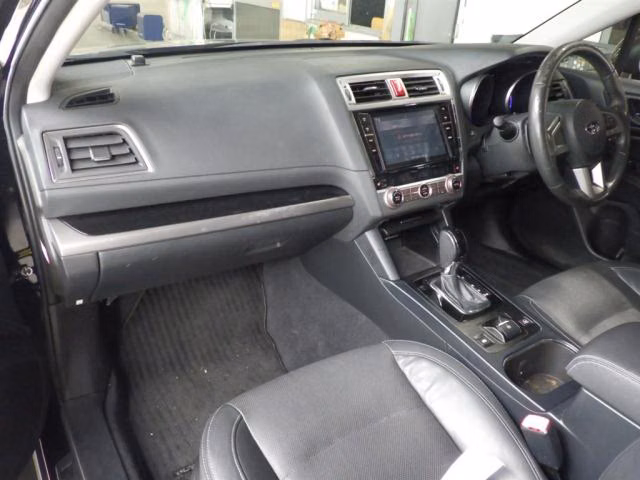 SUBARU OUTBACK
