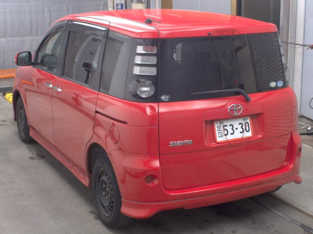 TOYOTA SIENTA