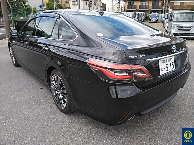 TOYOTA CROWN