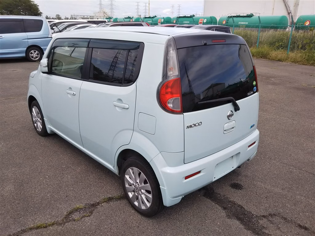 NISSAN MOCO