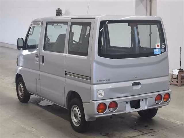 MITSUBISHI MINICAB