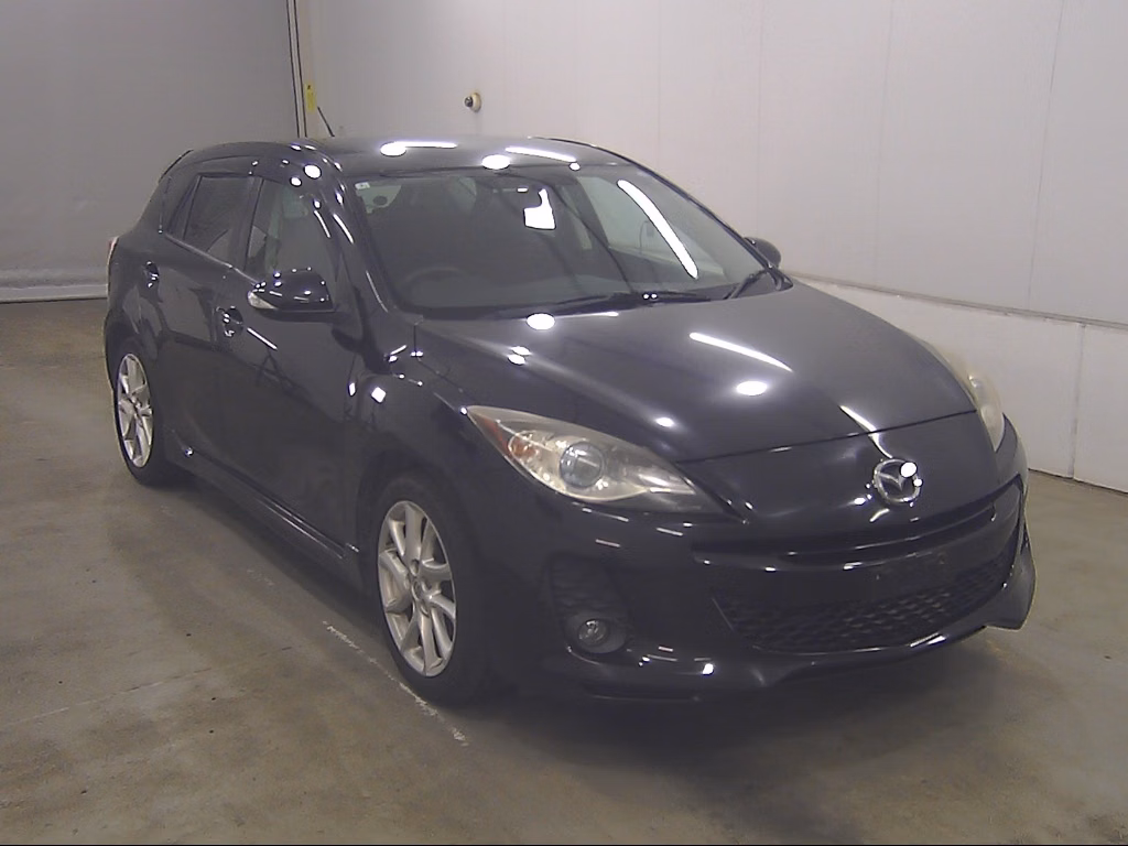 MAZDA AXELA