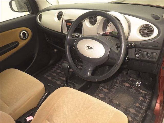 DAIHATSU MIRA GINO