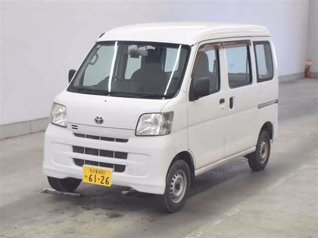 TOYOTA PIXIS VAN