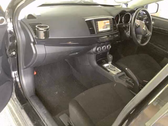 MITSUBISHI GALANT FORTIS