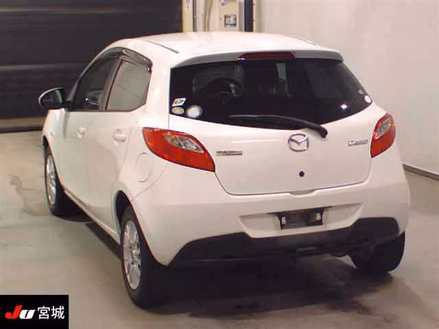 MAZDA DEMIO