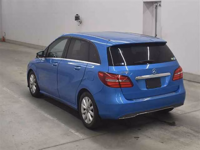 MERCEDES-BENZ B-CLASS