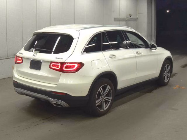 MERCEDES-BENZ GLC-CLASS