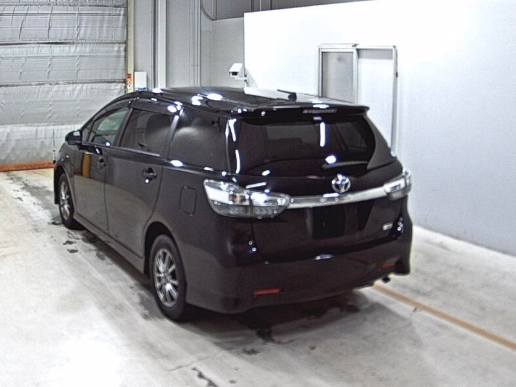 TOYOTA WISH