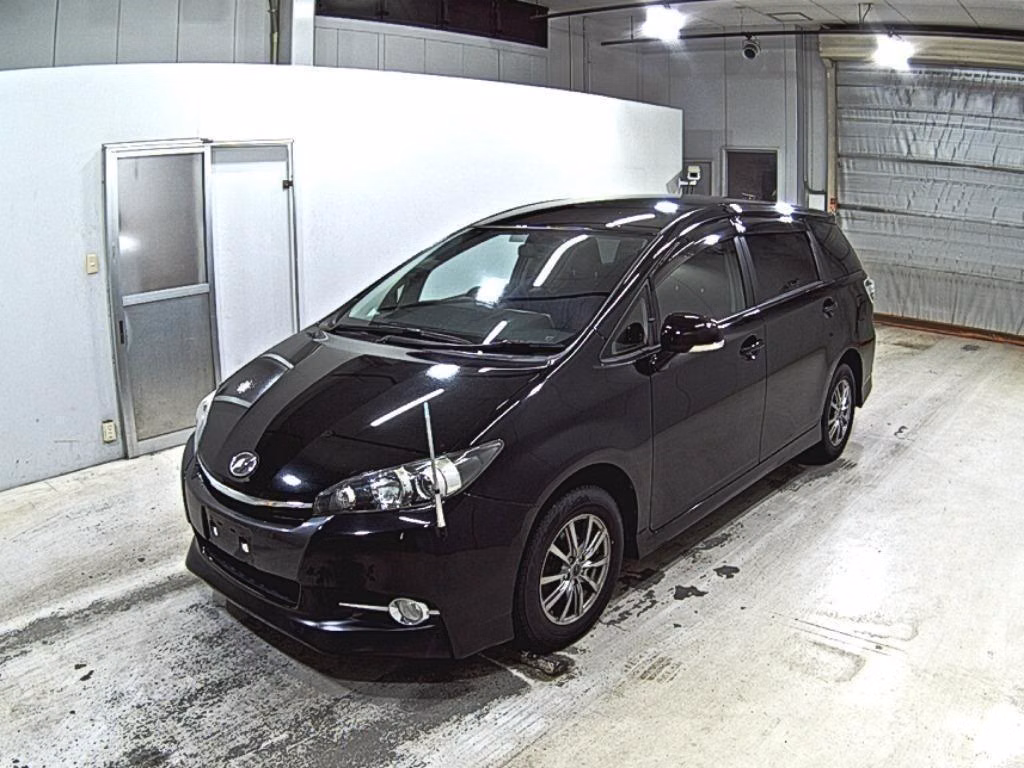 TOYOTA WISH