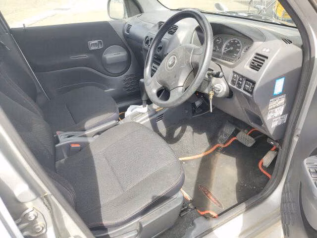 DAIHATSU TERIOS KID