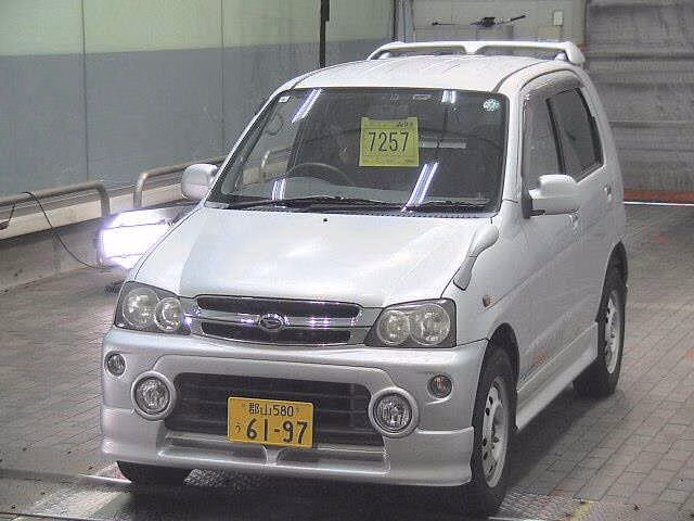 DAIHATSU TERIOS KID