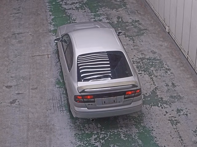 SUBARU LEGACY B4