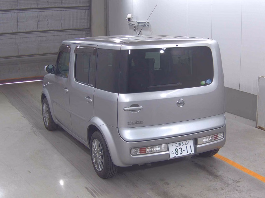 NISSAN CUBE