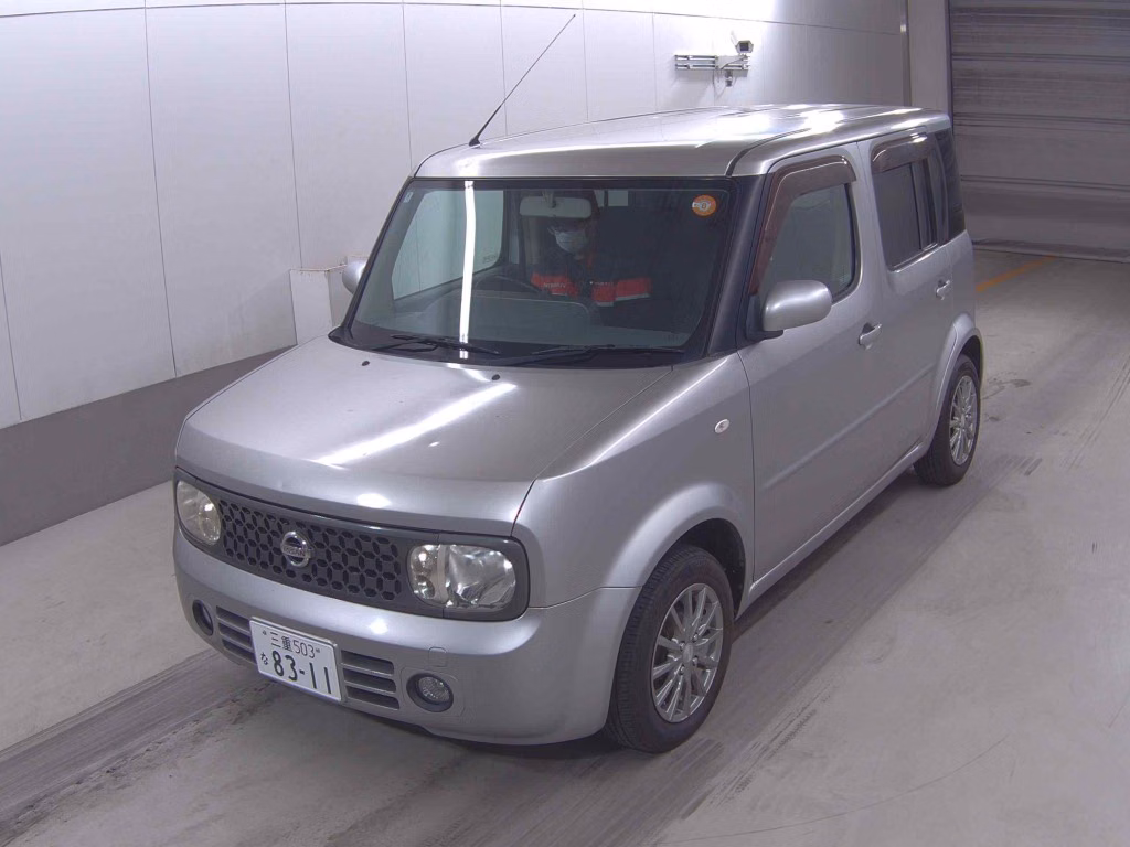 NISSAN CUBE