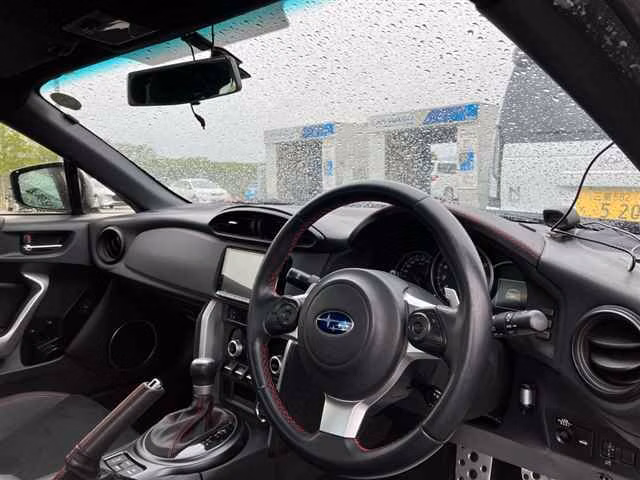 SUBARU BRZ