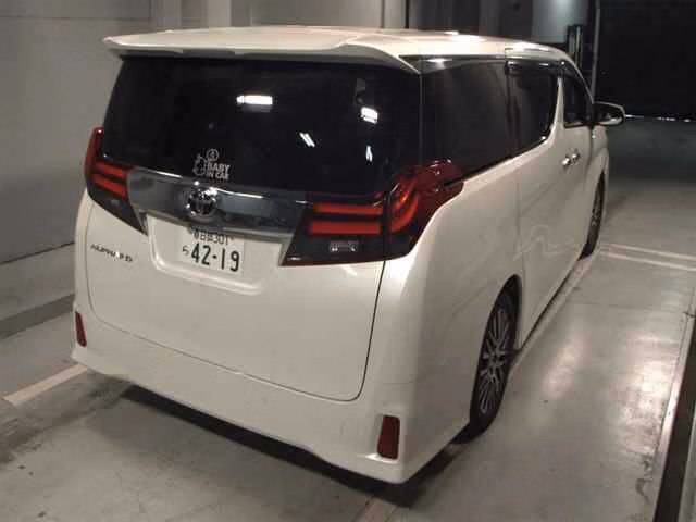 TOYOTA ALPHARD