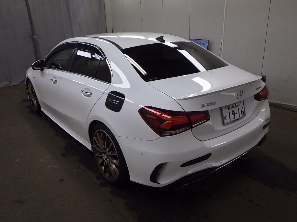 MERCEDES-BENZ A-CLASS